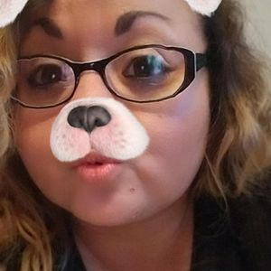 Meet your Posher, Adam blanca